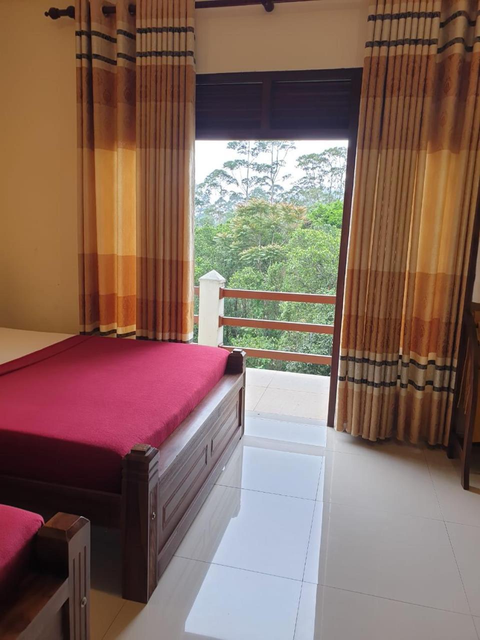 Delhousie Hotel Nallathanniya Room photo